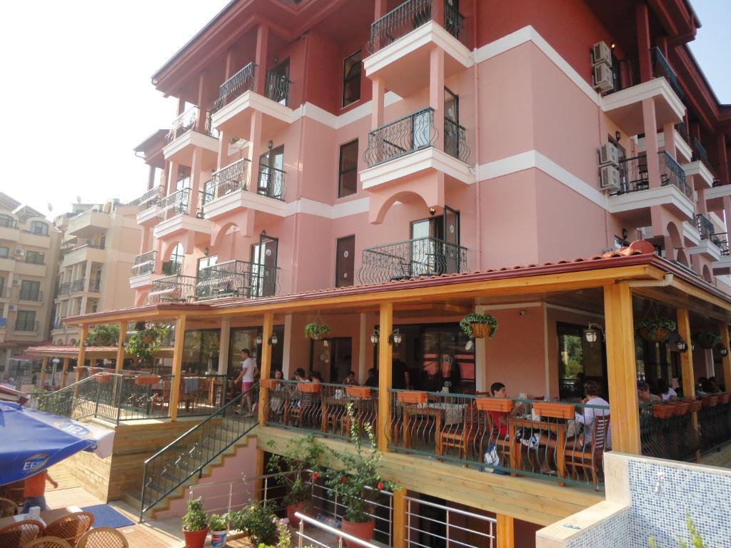 Club Chicago Hotel Marmaris Exterior foto